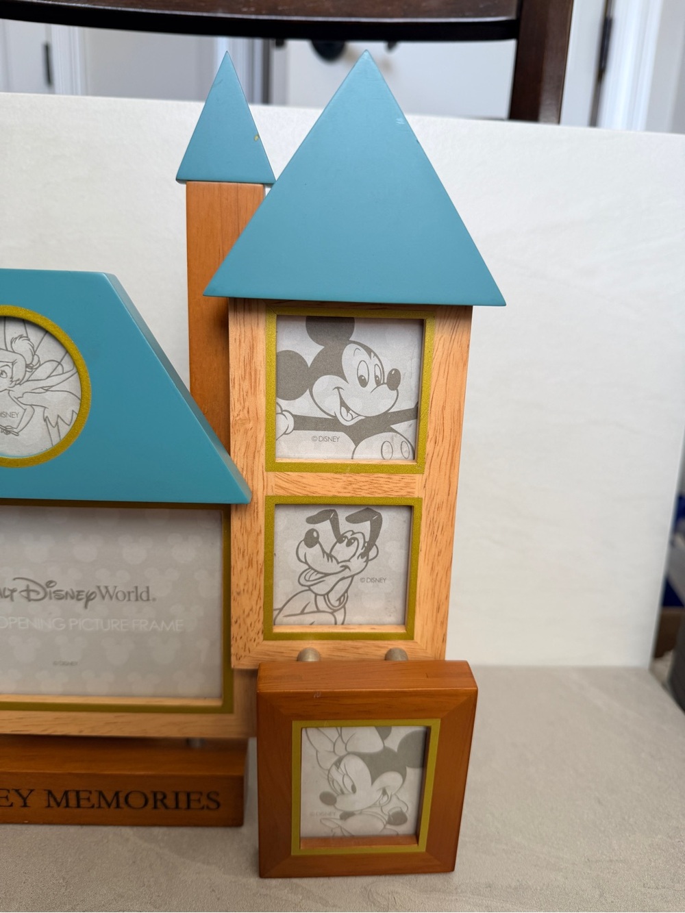 Walt Disney World Multi-Opening Picture Frame Castle Shaped Memories New No Box - Picture 4 of 10